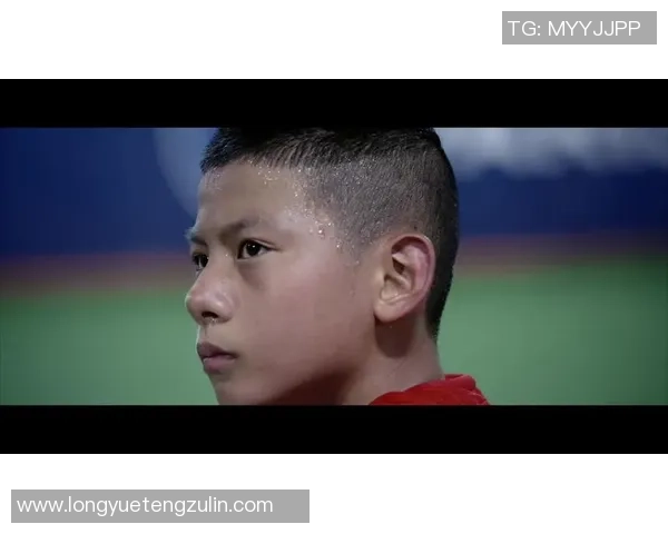 《回顾足球天才十七岁时的巅峰表现与成长之路》