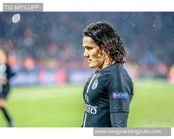 2025年度全球足球潮流球星排名前十揭晓 引领场上时尚与技术风潮