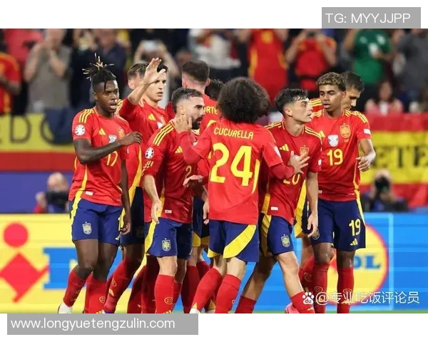 足球巨星合影壁纸展现传奇球员风采带你回顾经典瞬间荣耀时刻 足球巨星合影壁纸展现传奇球员风采带你回顾经典瞬间荣耀时刻